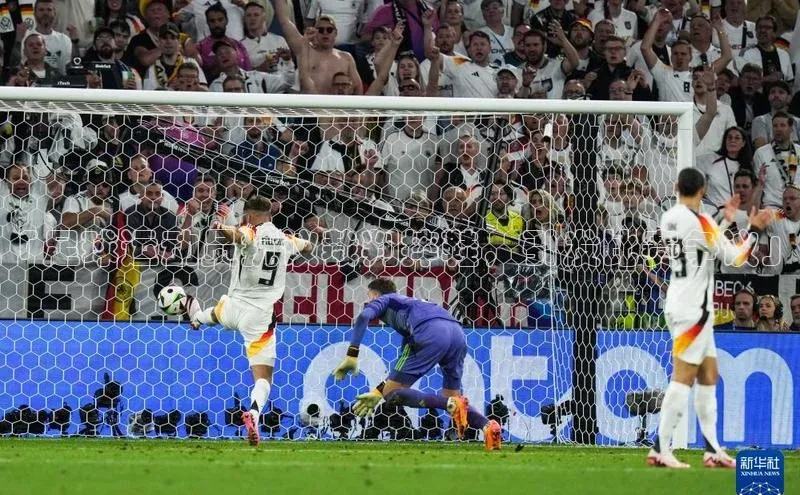 熊猫体育在线直播app百度人工翻译